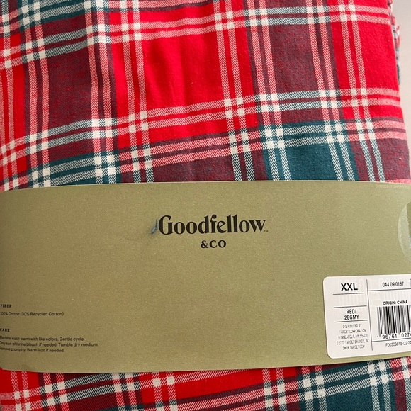 NWT Men's Red Plaid Long Sleeve Pajama Set - Picture 3 of 4